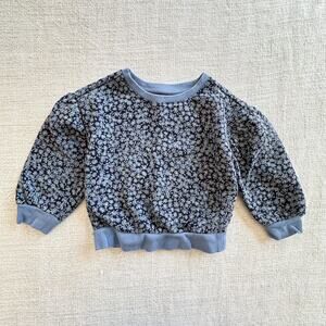 Gap Blue Floral Sweatshirt EUC 4